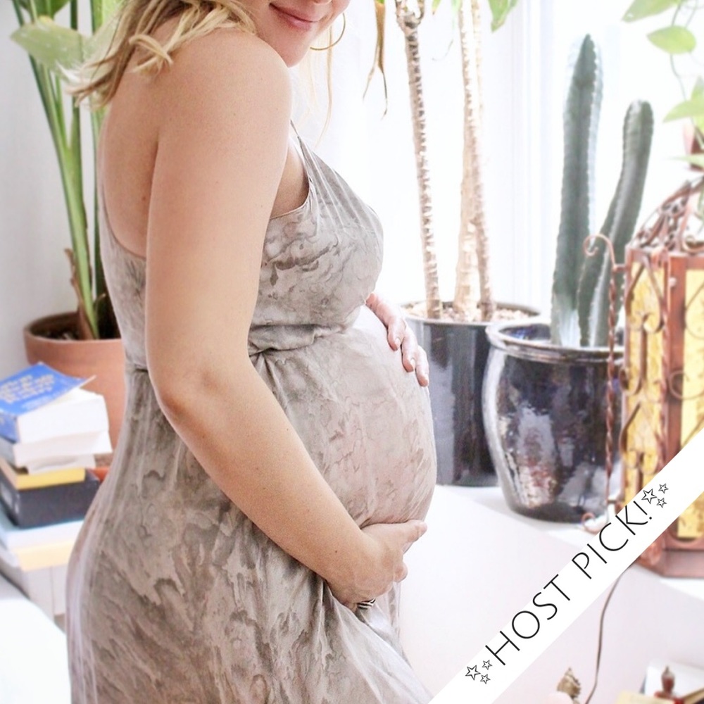 ✨HP!✨NWT Maternity-Friendly Enza Costa Wrap Dress